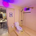 Апартаменты Cozy 1894 Heritage Maisonette - 1gbps - Jk 7towers