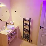Cozy 1894 Heritage Maisonette - 1gbps - Jk 7towers *
