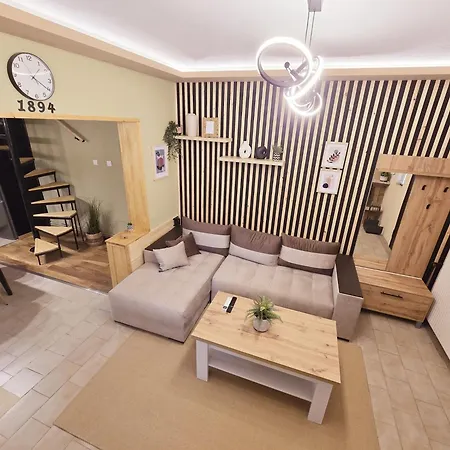 Lejlighed Cozy 1894 Old Heritage Maisonette - 100m2 - Jk 7towers